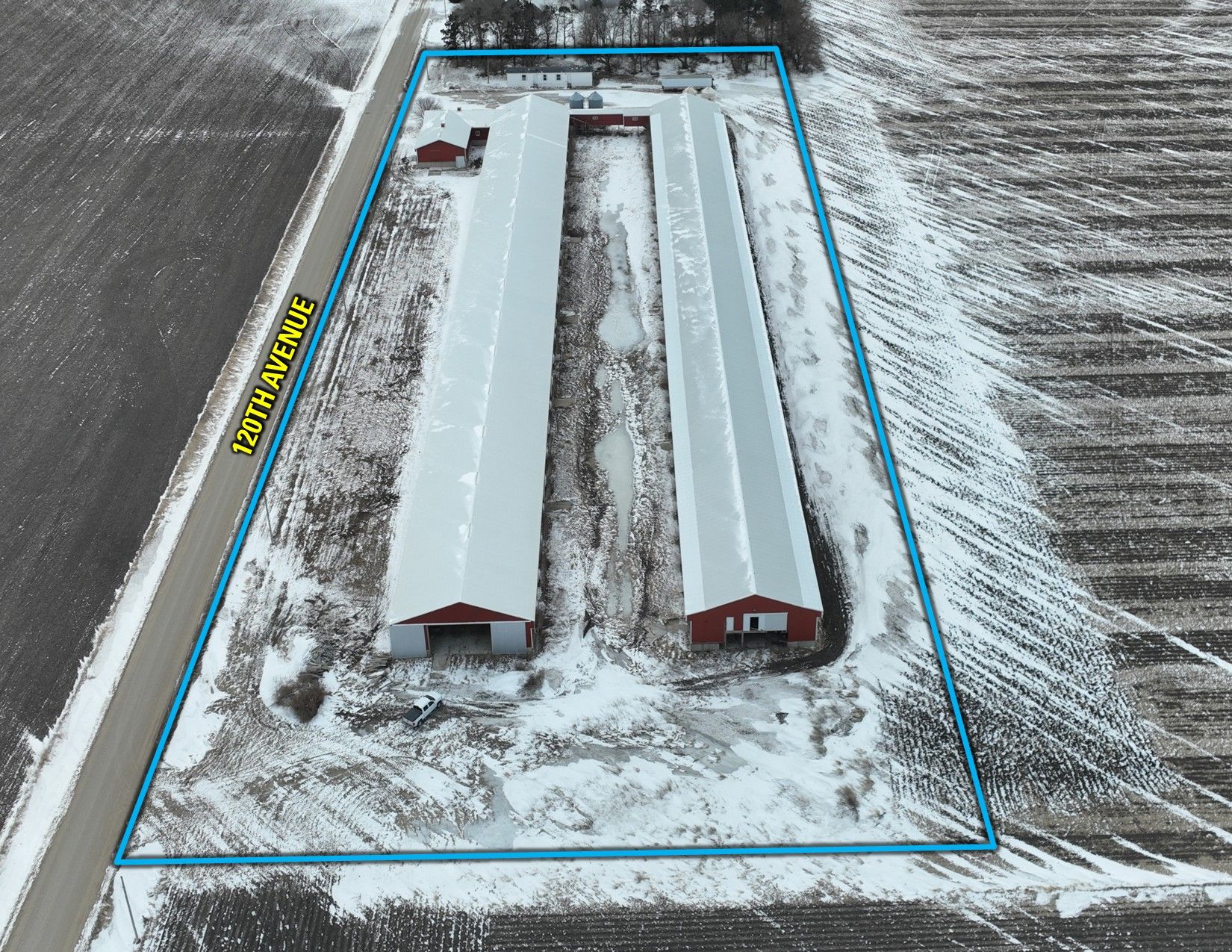 Listing Photo: Drone Outline N